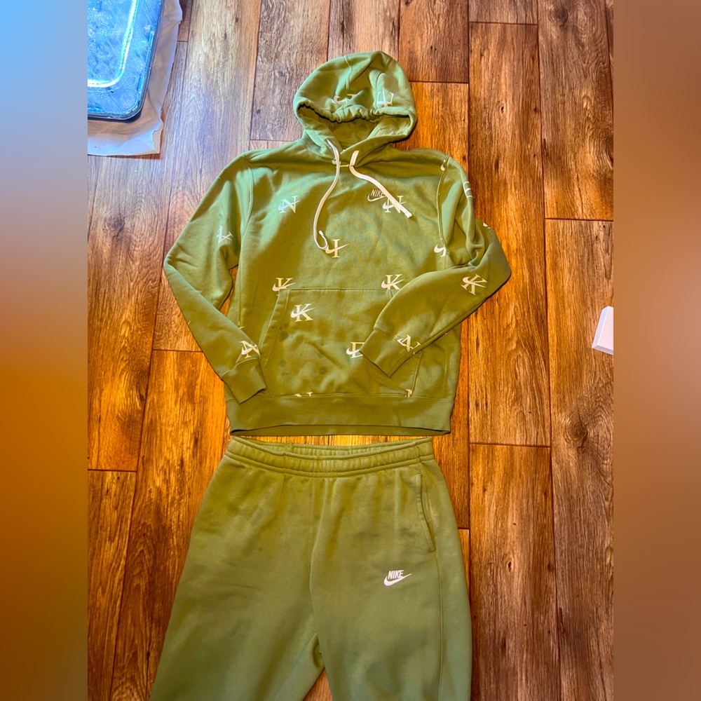 Nike Men's Sportswear Club AOP Pullover Hoodie & Jogger-Green-Mens Sz M